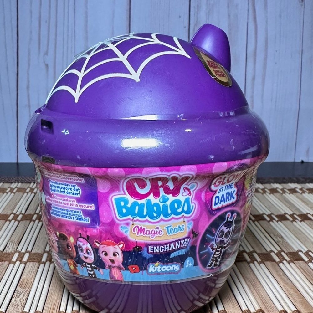 Magic Tears Glow in the Dark Purple Toy